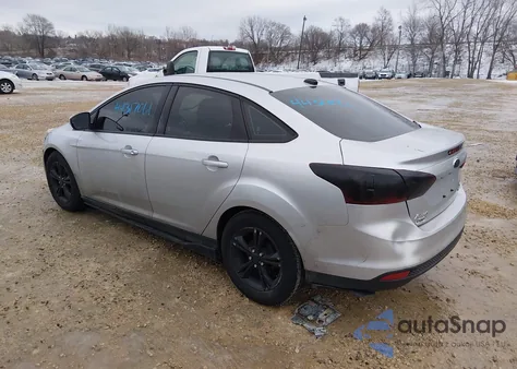 2013 Ford Focus Se z USA, uszkodzony, nr VIN 1FADP3F21DL231989